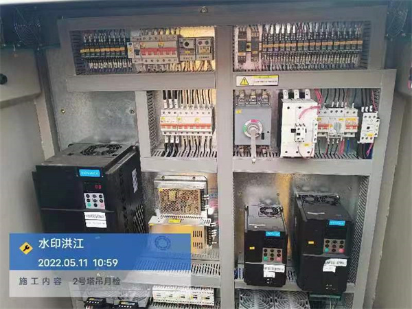 水映洪江項目-塔吊、電梯月檢